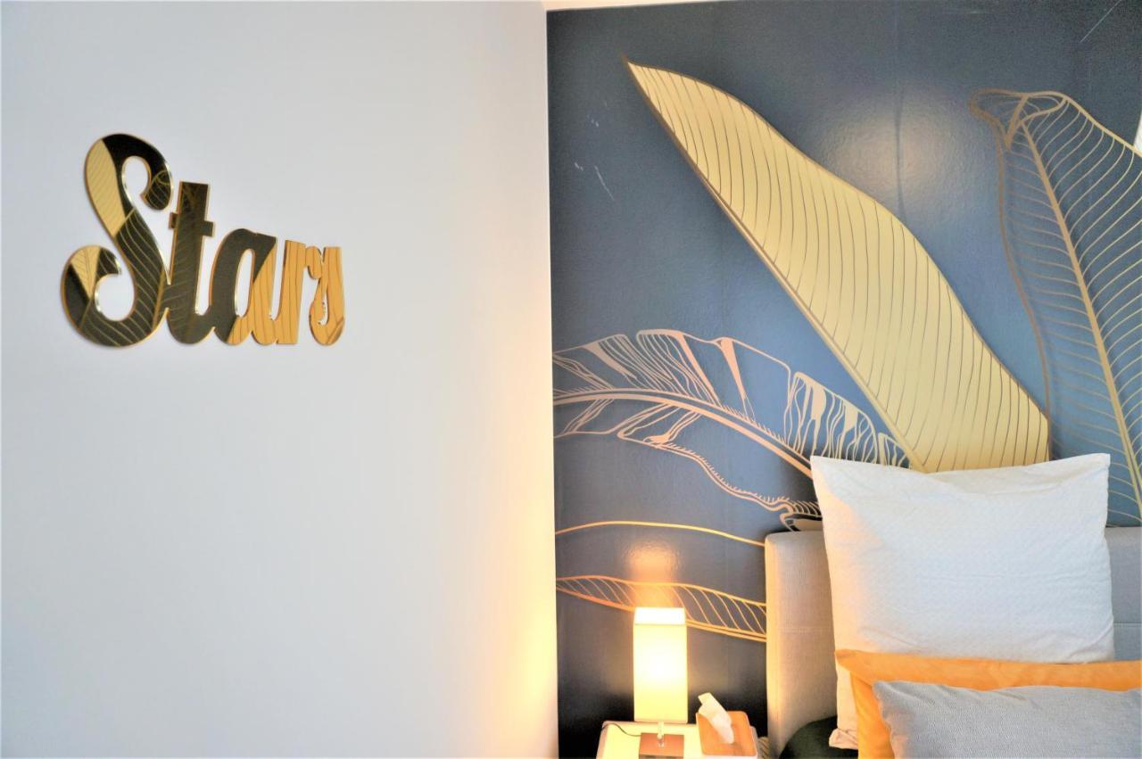 Mein Apartment, Stars Mit Balkon Und Klima Fuer Bis Zu 4 Personen 法兰肯塔尔 外观 照片