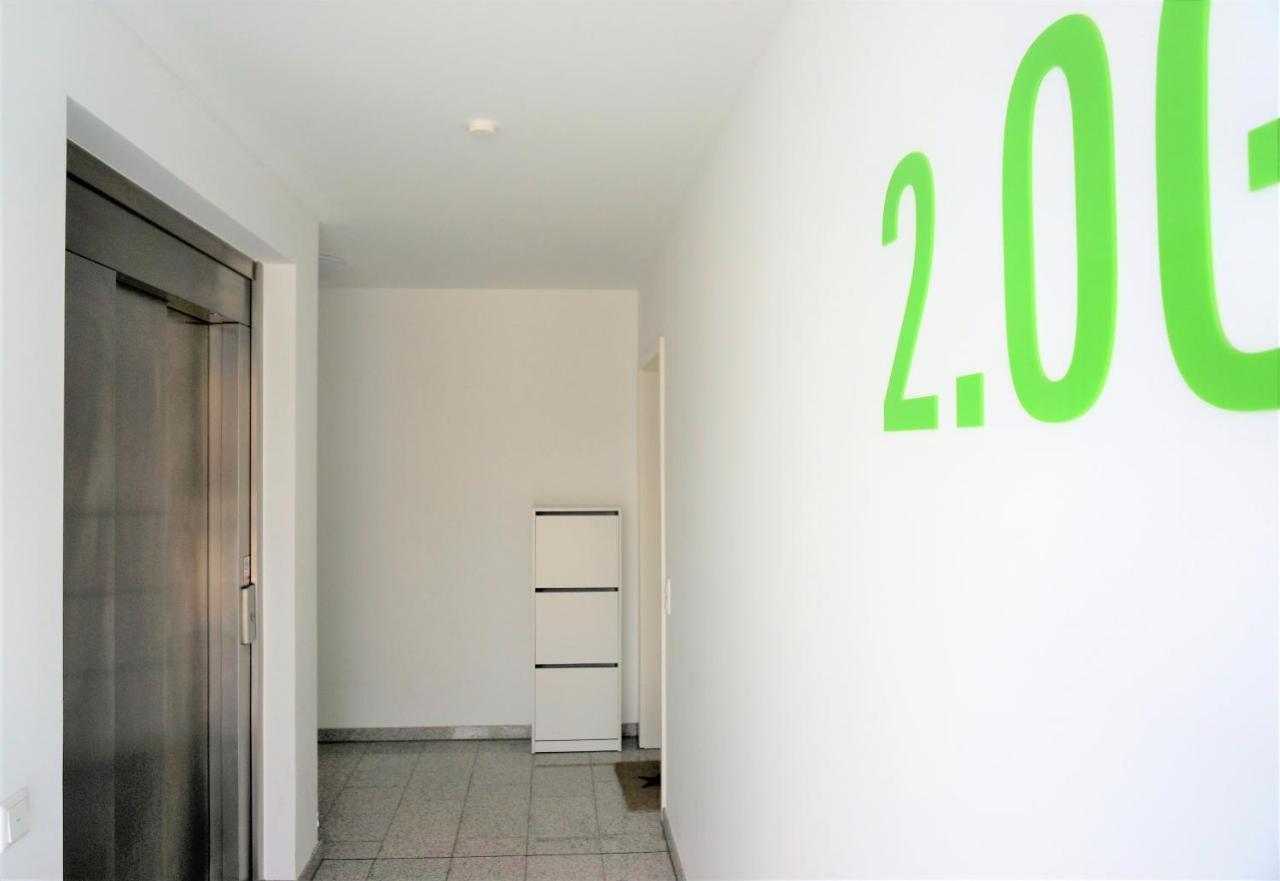 Mein Apartment, Stars Mit Balkon Und Klima Fuer Bis Zu 4 Personen 法兰肯塔尔 外观 照片
