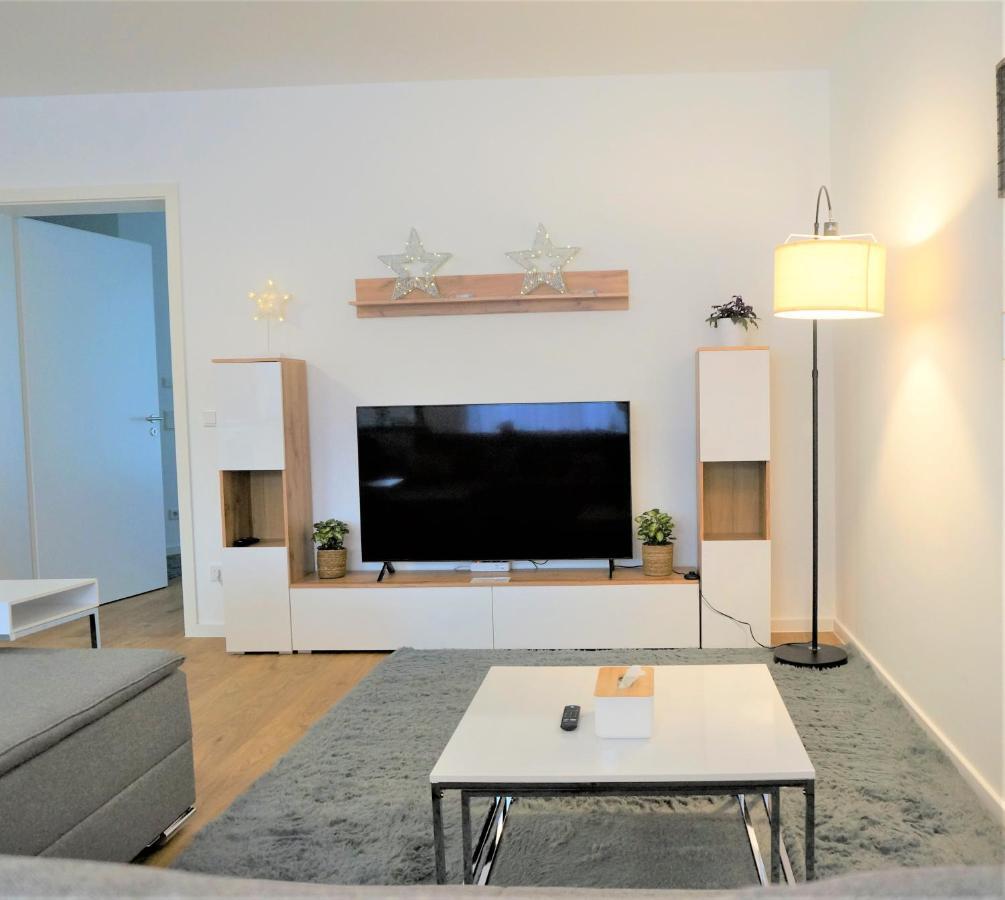 Mein Apartment, Stars Mit Balkon Und Klima Fuer Bis Zu 4 Personen 法兰肯塔尔 外观 照片